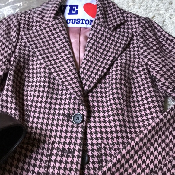 Pink and Brown Houndstooth Blazer - Picture 5 of 11